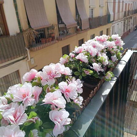 New! Luxury City Center & 2 Balconies Малага Экстерьер фото